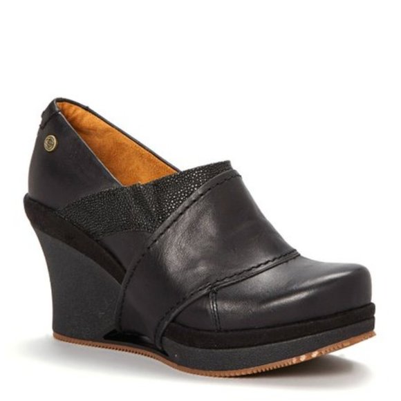 Mozo Shoes - Mozo Divine Leather Wedge Heel Shoes